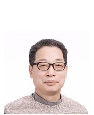 김기용 부산근현대역사관 초대 관장. 부산시 제공