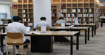 코로나 신규 확진 59명...포천 군부대 ‘집단감염’ 이어져
