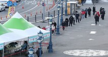 신규 확진자 621명…곳곳 집단감염에 재확산 조짐