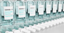 FDA “존슨앤드존슨 백신, 안전하고 효과적” 승인 임박
