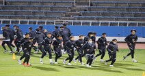 축구 한-일전 이틀 앞두고…일본 대표팀 코치 코로나19 확진