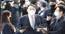 ‘대통령감 절대 아니다’ 1위 윤석열, 2위 추미애