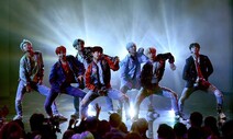 방탄소년단, ‘DNA’ 첫 유튜브 10억뷰 뮤직비디오