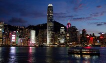 중국에 금융보복 나선 미국…‘홍콩달러’ 공격 쉽지 않은 이유는?