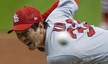 ‘0.63’ 김광현, 7이닝 6K 무실점…MLB 신인왕 보인다