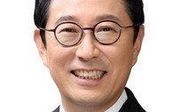 ‘총선 앞 30년산 양주 제공' 김한정 의원에 벌금 150만원 구형