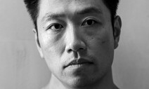 [김한민의 탈인간] 바위로 계란 치기