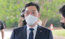 ‘검찰총장 사퇴’ 공개 압박하는 ‘윤핵관’ …윤석열의 이중플레이?