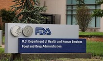 FDA “50살 이상 성인 및 면역 취약층 4차 접종 승인”