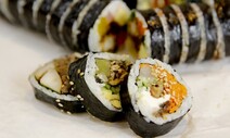 김밥 한줄에 3000원이라니…