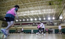 여학생, 피구 말고 축구를…146개국 중 신체 활동 최하위