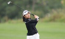 김수지, KLPGA 투어 2주 연속 우승…상금 랭킹 2위로 점프