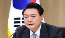 대통령실 “우크라 ‘포탄 직접 지원’ 현재 검토 안 해”