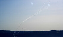 이스라엘 “헤즈볼라 지휘관 제거”…헤즈볼라, 로켓 100발 보복 발사
