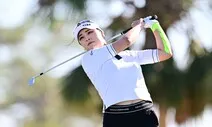 윤이나, LPGA 데뷔전서 컷 탈락…고진영, 2라운드 선두