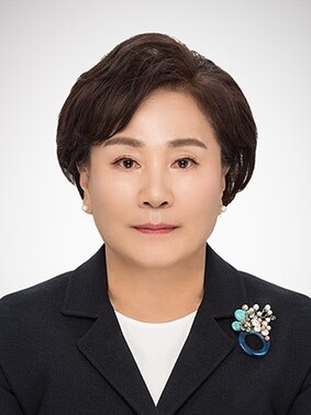 3M학술대상을 수상한 김건희 교수. 덕성여대 제공