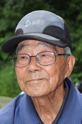 1950년 10월께 벌어진 충남 서산시 갈산동 교통호 인근의 학살 현장을 목격한 한광석(88)씨. 그는 “아침 해가 뜨면 경찰이 하얀 옷을 입고 손이 묶인 사람들을 산에 끌고 가 빨래줄 널듯이 세워놓고 총을 쏘는 장면을 5~6차례나 봤다”고 증언했다. 고경태 기자 <a href="mailto:k21@hani.co.kr">k21@hani.co.kr</a>