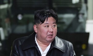 김정은 “대한민국은 주적…전쟁 피할 생각 없다”