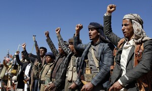 후티 반군, 또 미 화물선 공격…미·영 공습 아랑곳 않고 “적대적 표적”