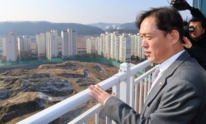 인천 검단 ‘거대 암반’ 발파공사에 주민 반발…권익위 조정 나서