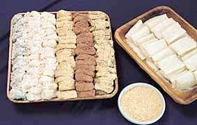 민속떡 한입에 '든든한 아침'