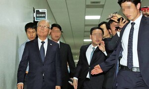 ‘북한’ 방패 삼은 국정원, ‘불법’ 시인한 셈