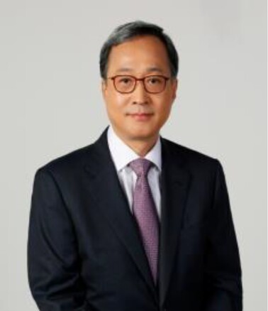 조현아 전 부사장 등이 한진칼 사내이사로 추천한 김신배 전 SK그룹 부회장. 주주연합 제공