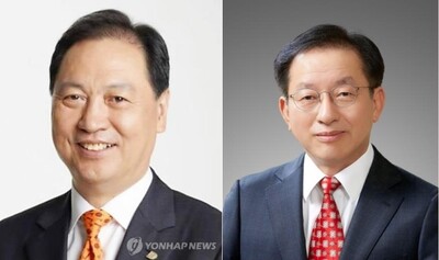 강태선  비와이엔 블랙야크 회장과 김정규 국동 회장. 연합뉴스