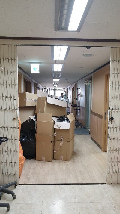 청도대남병원 5층 폐쇄병동.