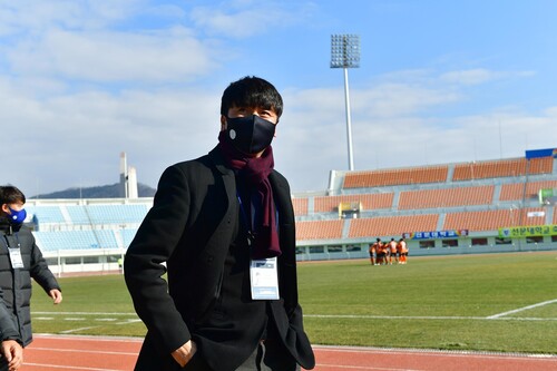 안효연 동국대 감독. 대한축구협회 제공