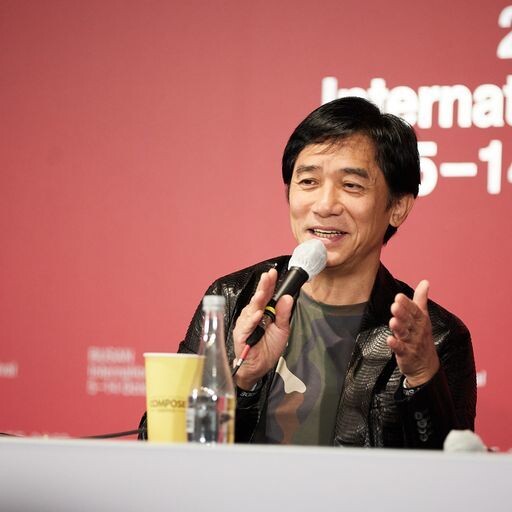 2022부산국제영화제에서 아시아영화인상을 수상한 량차오웨이(양조위)가 6일 KNN씨어터에서 기자간담회를 하고 있다. 부산국제영화제 제공