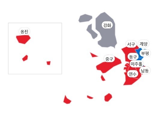 서울 기초단체장 판세. 빨간색이 국민의힘, 파란색이 더불어민주당, 회색이 무소속 후보 당선지. 인터넷 포털 ‘다음’ 화면 갈무리