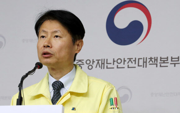 김강립 중앙재난안전대책본부 1총괄조정관. 연합뉴스 김강립 중앙재난안전대책본부 1총괄조정관. 연합뉴스