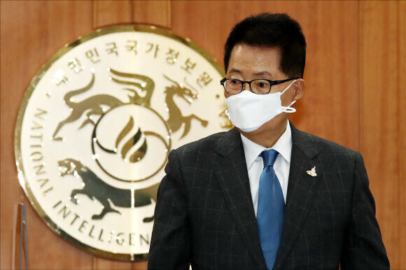박지원 국가정보원장. 연합뉴스, 한겨레 자료사진