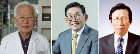 왼쪽부터 정병표 전 총회의장, 이종호 명예회장, 현수환 회장. 제약바이오협회 제공