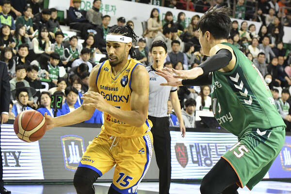 남자프로농구 경기 장면. KBL 제공 남자프로농구 경기 장면. KBL 제공