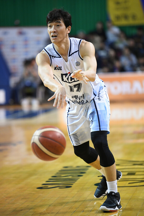 프로농구 전주 케이씨씨의 신명호. KBL 제공