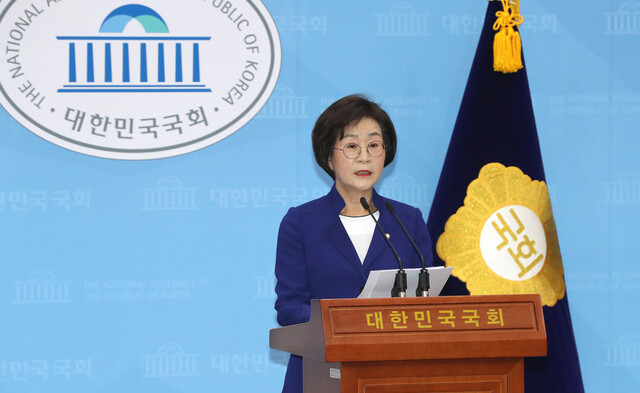 김상희 더불어민주당 의원. 21대 국회가 개원하면 의원 표결을 거쳐 그는 73년 의정사에서 첫 여성 국회부의장이 된다. 연합뉴스