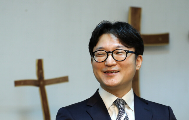 감리교단, ‘성 소수자 축복’ 이동환 목사에 정직 2년