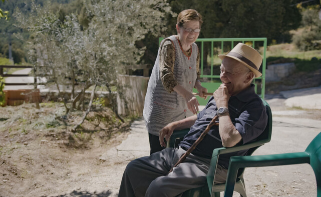 <님아: 여섯 나라에서 만난 노부부> 시리즈 중 올리브 농사를 짓는 스페인 부부. 넷플릭스 제공