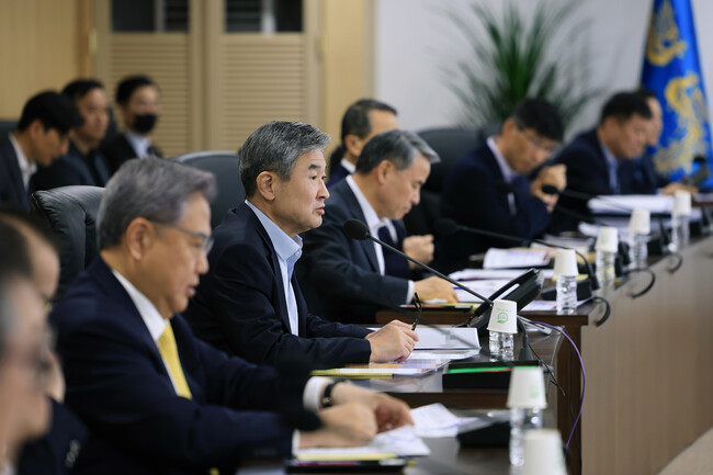 조태용 국가안보실장이 13일 국가안전보장회의(NSC) 상임위원회를 주재하고 있다. 대통령실 제공