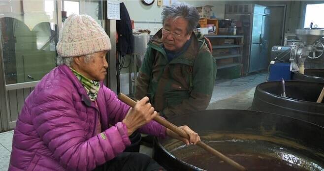 &lt;한국인의 밥상&gt; 진행자인 최불암. 한국방송 제공