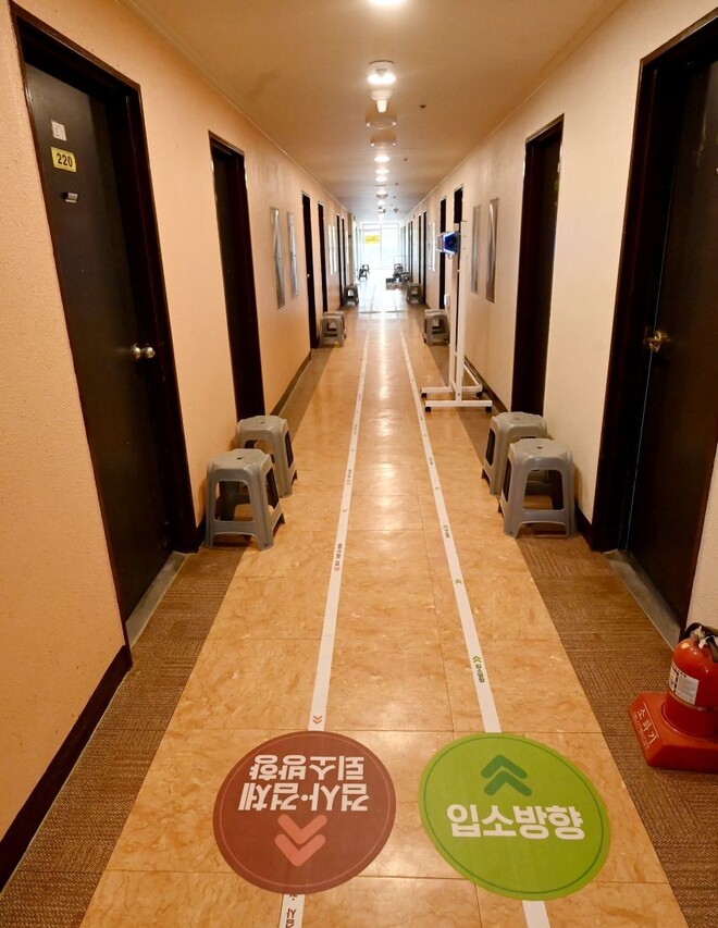 27일부터 추가로 운영에 들어간 인천시 생활치료센터 내부. 인천시 제공