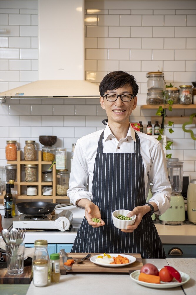 이도경 채식요리연구가.사진 손홍주 이도경 채식요리연구가.사진 손홍주