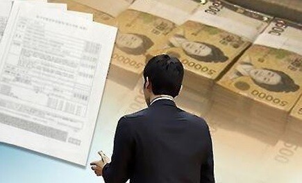 유명인을 내세워 다단계 쇼핑몰을 운영하던 일당 13명이 형사입건됐다. 연합뉴스