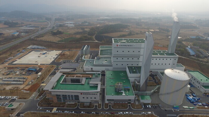 전남 나주시 빛가람동 혁신도시에 들어선 한국지역난방공사의 고형폐기물열병합발전소. &lt;한겨레&gt; 자료사진