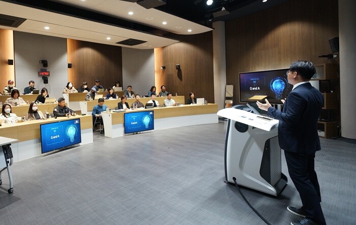 &nbsp; &nbsp; &nbsp; &nbsp; &nbsp; &nbsp; &nbsp; &nbsp; &nbsp; &nbsp; &nbsp; &nbsp; &nbsp; &nbsp; &nbsp; &nbsp; &nbsp; &nbsp; &nbsp; &nbsp; &nbsp; &nbsp; &nbsp; &nbsp; &nbsp; &nbsp; &nbsp; &nbsp; &nbsp; &nbsp;고려사이버대학교 융합정보대학원_2024학년도 신입생 모집.고려사이버대 제공