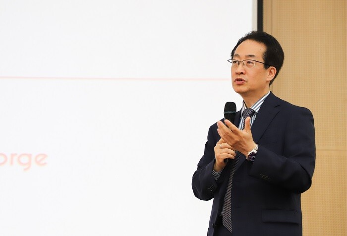 &nbsp; &nbsp; &nbsp; &nbsp; &nbsp; &nbsp; &nbsp; &nbsp; &nbsp; &nbsp; &nbsp; &nbsp; &nbsp; &nbsp; &nbsp; &nbsp; &nbsp; &nbsp; &nbsp; &nbsp; &nbsp; &nbsp; &nbsp; &nbsp; &nbsp;▲6월 8일 개최된 세종포럼에서 장기호 대표가 강연을 하고 있다.세종대 제공