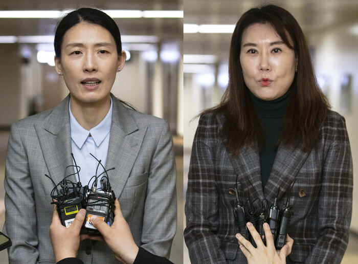 전주원(왼쪽) 아산 우리은행 코치와 정선민 전 인천 신한은행 코치가 10일 여자농구 대표팀 사령탑 최종 후보로 선정된 뒤 취재진의 질문을 받고 있다. 연합뉴스