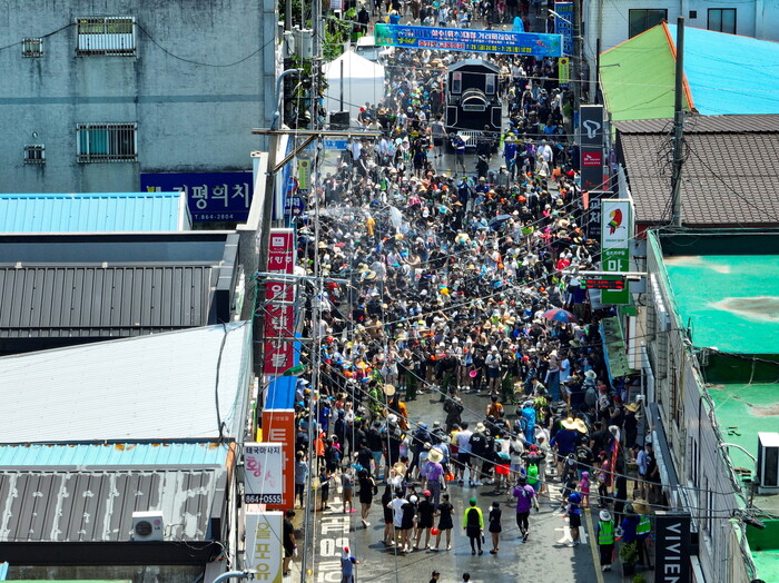 오는 6일까지 이어질 ‘정남진장흥물축제’. 장흥군청 제공